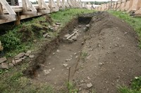 фото 6. Археологический шурф на Кижском погосте, обнаружен фундамент старой колокольни фото 6. Археологический шурф на Кижском погосте, обнаружен фундамент старой колокольни