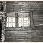 Преображенская церковь, о. Кижи. Подлинная форма окна второго света. Южный придел.
