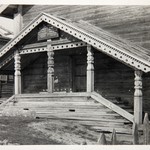 Церковь Петра и Павла, с. Чёлмужи. Крыльцо в процессе реставрации.