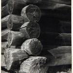 л. 25 об. Успенская церковь, г. Кондопога. 1948-1949 гг.(?) Нижние венцы алтаря