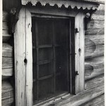Часовня Петра и Павла, д. Волкостров. Северное окно.