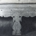 л. 23. Успенская церковь. г. Кондопога. 1948-1949 гг. Деталь скамьи