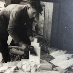 л. 19 об. Успенская церковь, г. Кондопога. 1949 г.(?) Изготовление лемеха