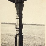 Успенская церковь, г. Кондопога. Южное крыльцо. Столб крыльца до реставрации.