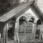 Церковь св. Варвары, с. Яндомозеро. Вход в ограду.