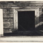 Успенская церковь, г. Кондопога. Северное крыльцо в процессе реставрации. Входной портал.