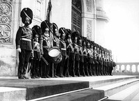 «И будет помнить вся Россия про день Бородина...» Героям 1812 года посвящается. «И будет помнить вся Россия про день Бородина...» Героям 1812 года посвящается.