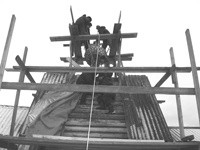 Процесс реставрации. Демонтаж главки церкви Лазаря Процесс реставрации. Демонтаж главки церкви Лазаря
