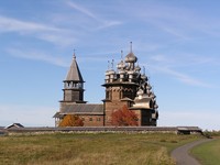 Шедевр деревянного зодчества - кижский архитектурный ансамбль Шедевр деревянного зодчества - кижский архитектурный ансамбль