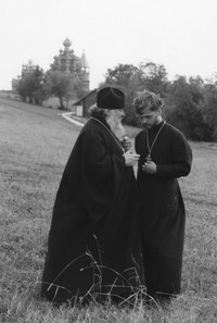 С Владыкой Мануилом на острове Кижи. 1997 год С Владыкой Мануилом на острове Кижи. 1997 год